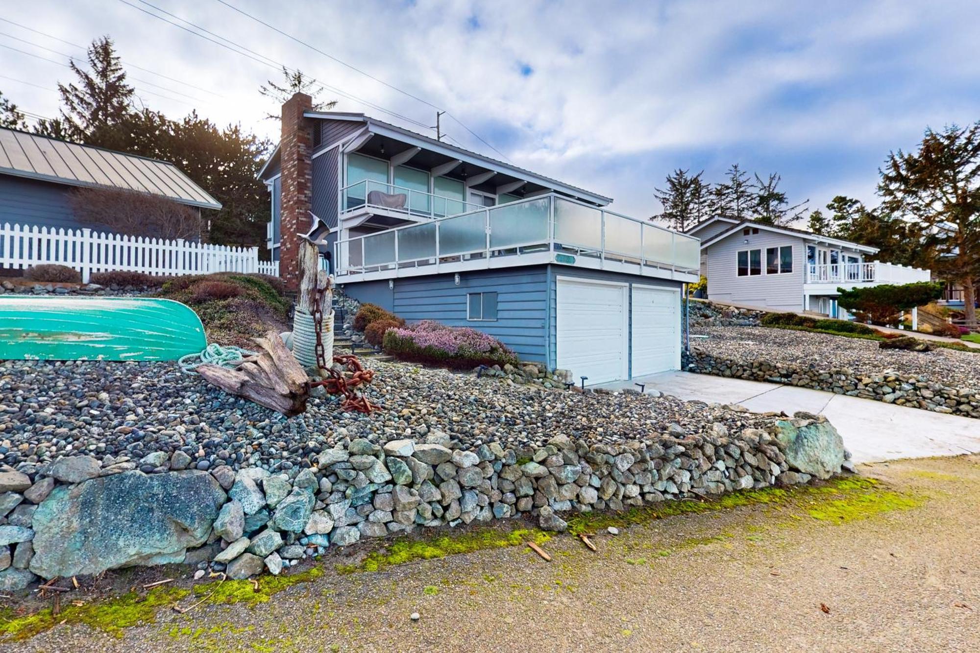West Beach Retreat Oak Harbor Exterior photo